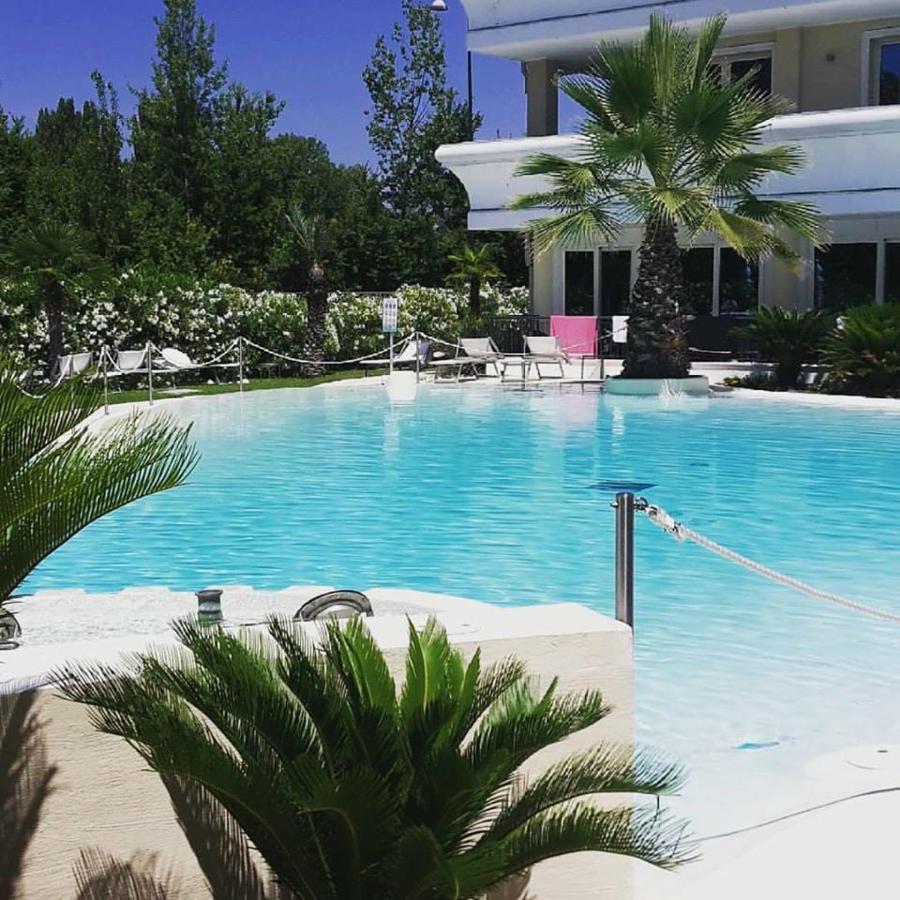 Appartamento Du Lac 1 Desenzano del Garda Exteriör bild